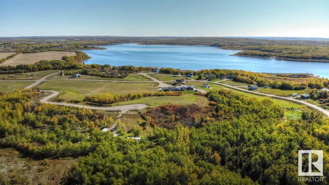 863 56316 RR 113, Rural St. Paul County - 0 bedroom No Building for sale