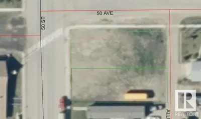 Interior photo 4 of 4909 50 ST