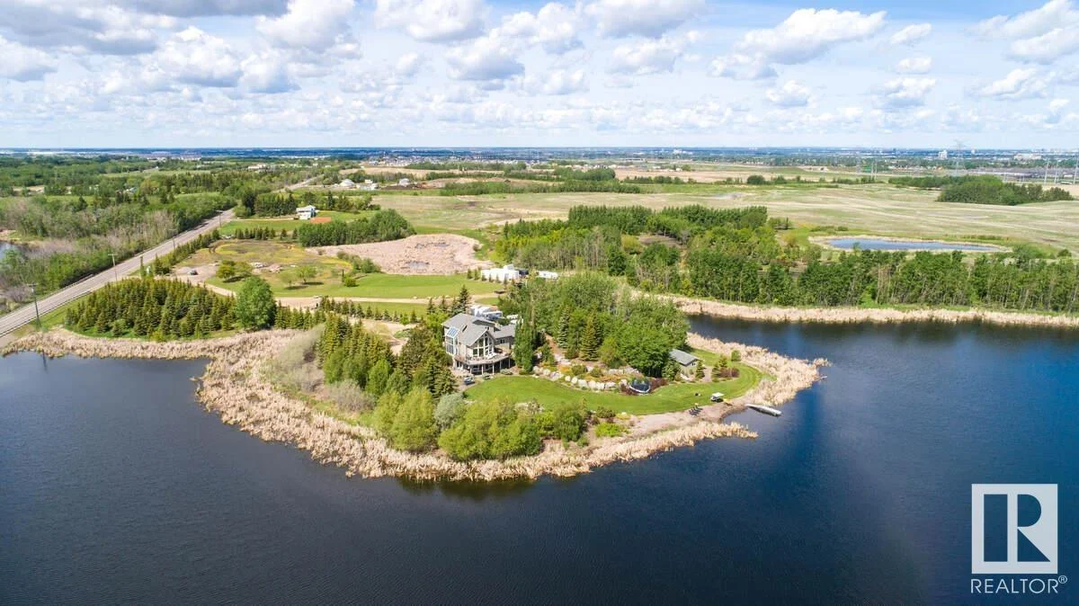 1730 ELLERSLIE RD SW, Edmonton - 4 bedroom Detached Single Family for sale