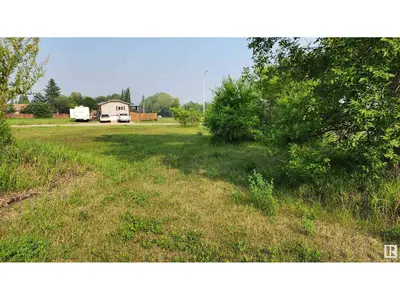 Interior photo 4 of 5002 55 ST