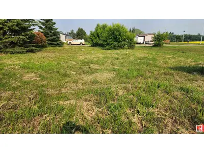 Interior photo 1 of 5006 55 ST