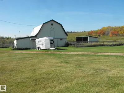 Interior photo 3 of 7308 Twp Rd 562