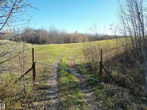 #109 59528 RR55, Rural Barrhead County - $65,250