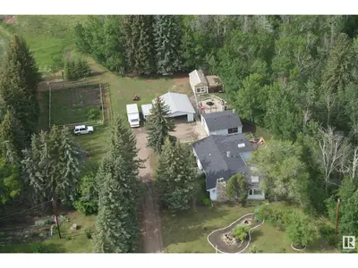 Interior photo 2 of 16820 41 AV SW SW