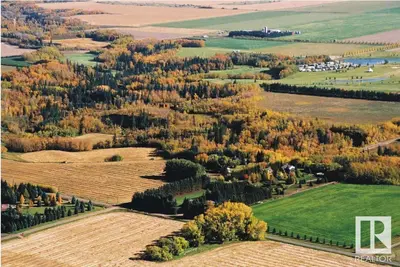 Interior photo 3 of 16820 41 AV SW SW