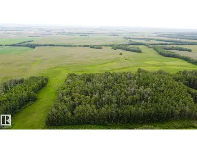 Interior photo 1 of 553XX Range Road 201