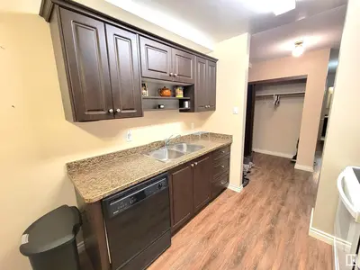 Interior photo 3 of #101 911 10 ST