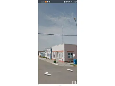 Interior photo 3 of 5028 50 AV