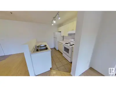 Interior photo 3 of #22 10331 106 ST NW