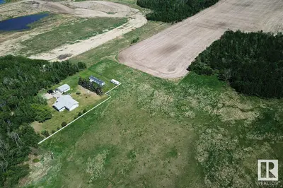 Interior photo 2 of 49279 RR250