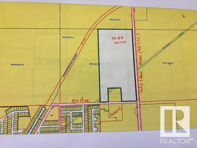 Interior photo 1 of 4702 54 AV