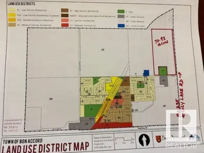 Interior photo 4 of 4702 54 AV