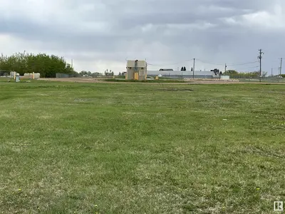 Interior photo 2 of 50 St 51 AV