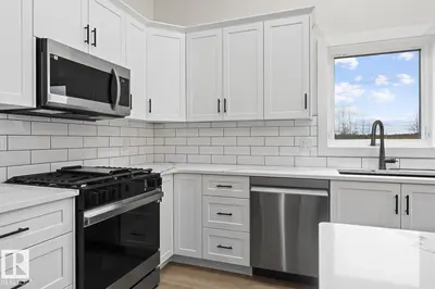 Interior photo 3 of 807 Schooner DR