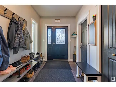 Interior photo 2 of 4804 64 AV