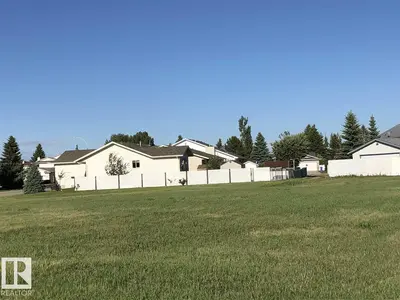 Interior photo 2 of 144 Northbend DR