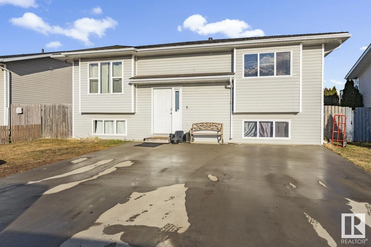 5427 56 ST, Cold Lake - 5 bedroom House for sale