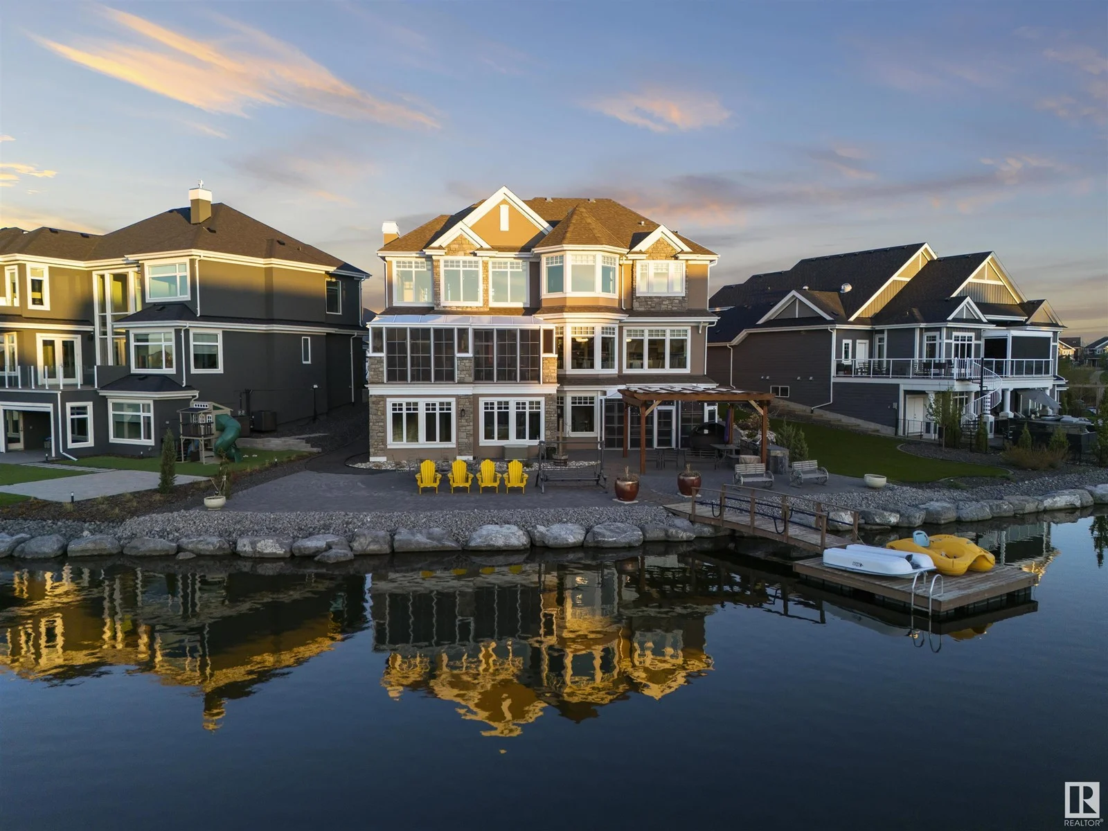 8948 20 AV SW, Edmonton - 5 bedroom Detached Single Family for sale