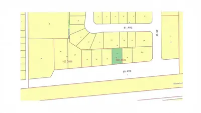 Interior photo 1 of 4520 50 AV