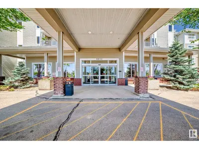 Interior photo 3 of #321 8802 SOUTHFORT