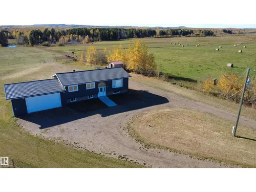 5215 HWY 616, Rural Brazeau County - $449,900