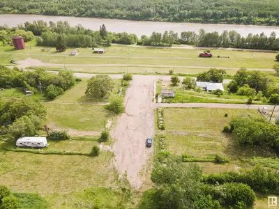 Interior photo 2 of #116 4231 Twp Rd 553
