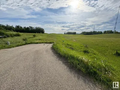 Interior photo 3 of #9 53214 RGE ROAD 13