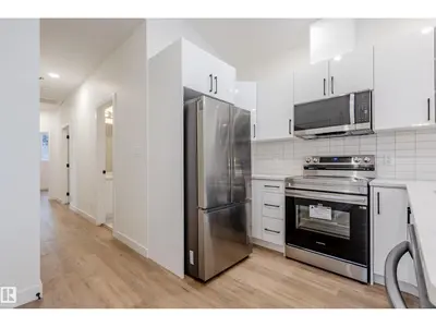 Interior photo 4 of 4921 50 AV