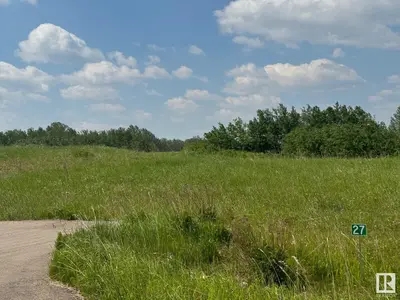 Interior photo 3 of #27 53214 RGE ROAD 13