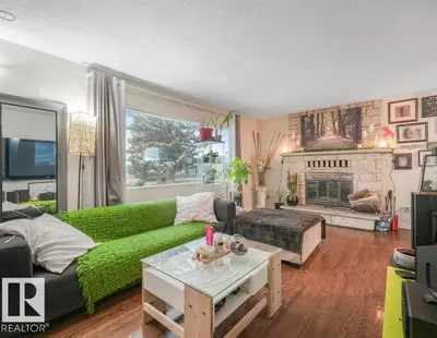 Interior photo 1 of 9524 129A AV NW