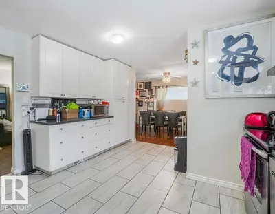 Interior photo 3 of 9524 129A AV NW