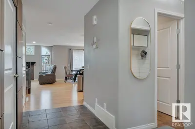 Interior photo 4 of 628 FOXTAIL LN