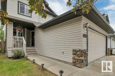 Interior photo 1 of 628 FOXTAIL LN