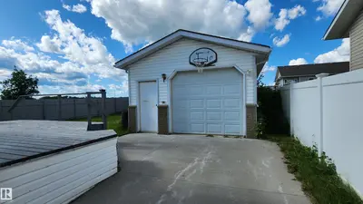 Interior photo 2 of 5122 59 AV