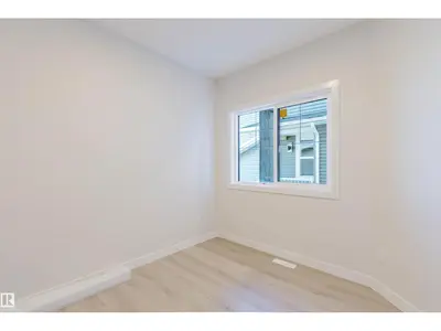 Interior photo 4 of 5407 PARC REUNIS WY