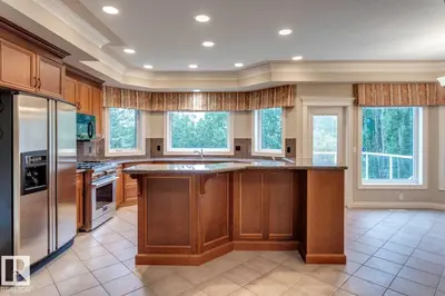 Interior photo 4 of 957 HOLLINGSWORTH BN NW