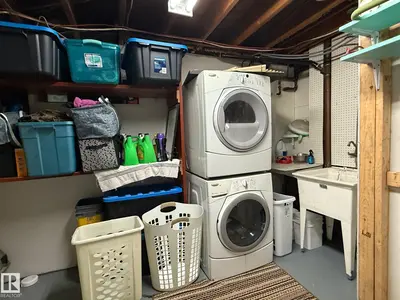 Interior photo 3 of 4817 42 ST