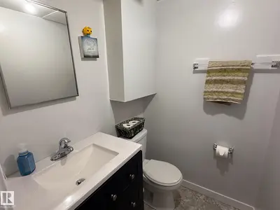 Interior photo 4 of 4817 42 ST