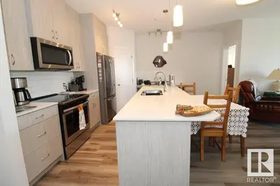 Interior photo 1 of #328 812 WELSH DR SW SW