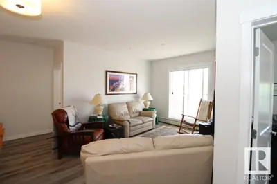 Interior photo 4 of #328 812 WELSH DR SW SW