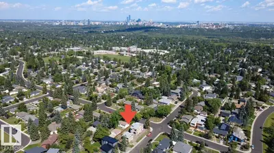 Interior photo 4 of 7806 145 ST NW