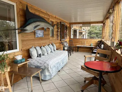 Interior photo 4 of 63504 Range Road 473