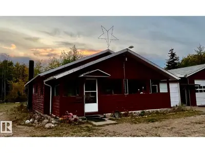 Interior photo 1 of 63504 Range Road 473