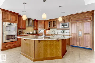 Interior photo 2 of #1900 10035 SASKATCHEWAN DR NW