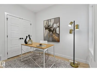 Interior photo 4 of 341 roberts WD