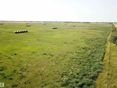 Interior photo 4 of Rg Rd 180 Twp Rd 540