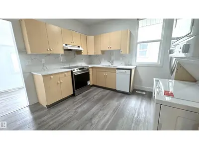 Interior photo 4 of 11537 81 ST NW