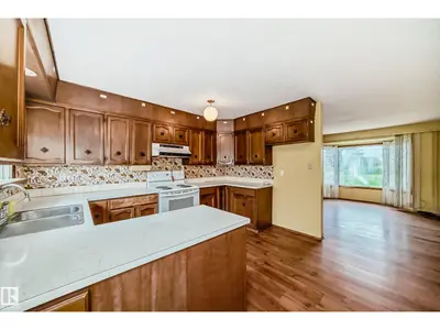 Interior photo 4 of 51349 RGE ROAD 222 NW