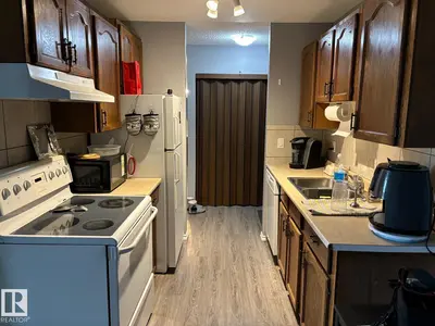 Interior photo 4 of #209 5705 51 ST