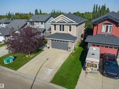 Interior photo 1 of 9 Southbridge Crescent